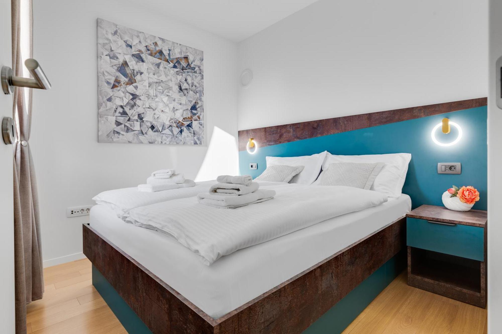 Tres Fenestras Zadar - Private Parking Apartamento Exterior foto