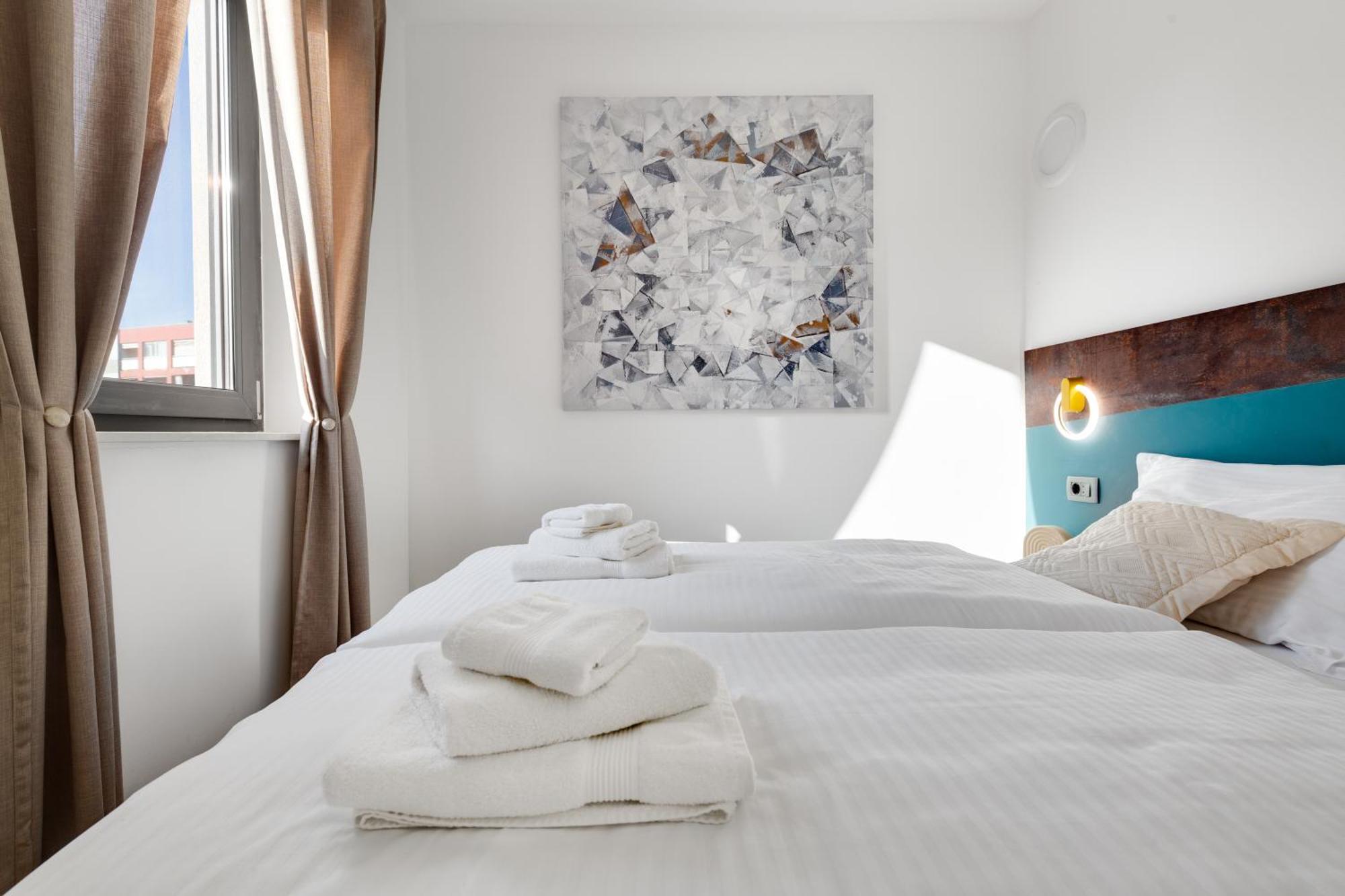 Tres Fenestras Zadar - Private Parking Apartamento Exterior foto